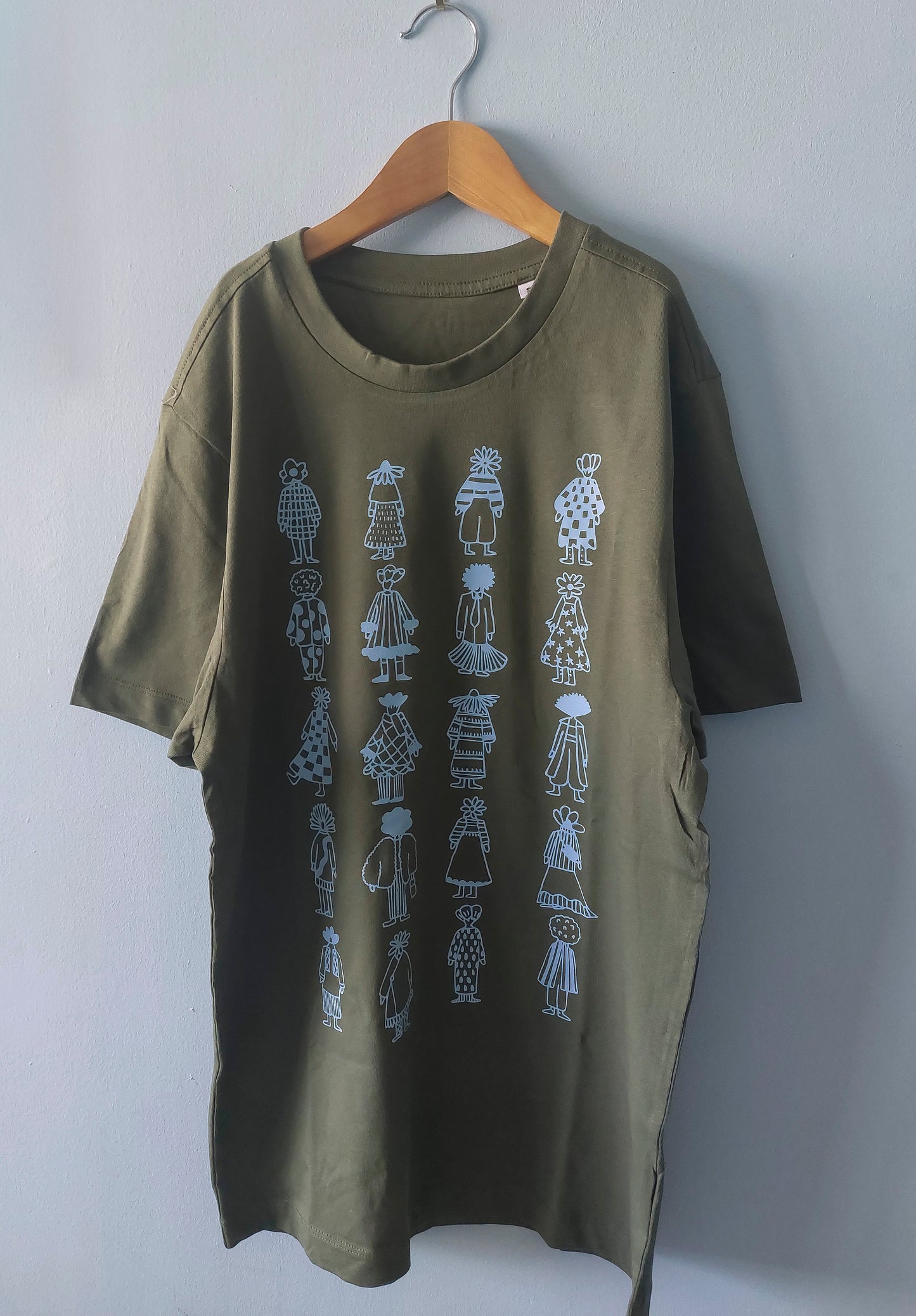 ~PRE-ORDER~ Flower Heads T-shirt